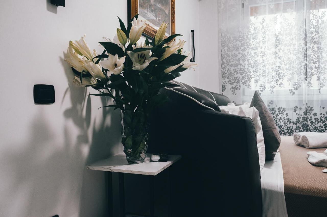 Gregorio VII Luxury Suites San Damaso Róma Kültér fotó
